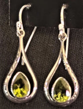 Load image into Gallery viewer, Silver & Semi precious earrings