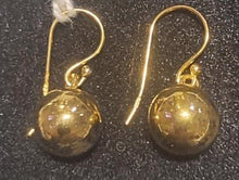 Load image into Gallery viewer, Silver & Semi precious earrings