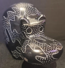 Load image into Gallery viewer, Kisii Stone Carvings (Soap Stone)