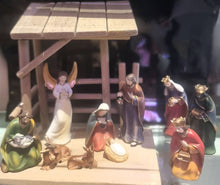 Load image into Gallery viewer, Nativity sets