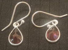 Load image into Gallery viewer, Silver &amp; Semi precious earrings
