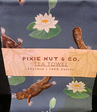 Load image into Gallery viewer, Assorted Tea Towels- 100% cotton
