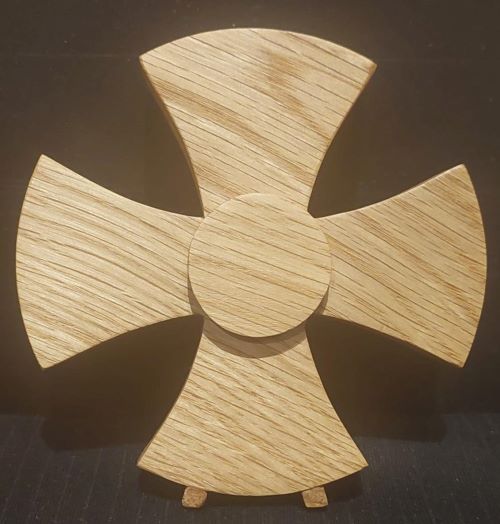 Pattee Ailsee Cross – St John's Cathedral Shop